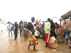水浸しの難民キャンプ