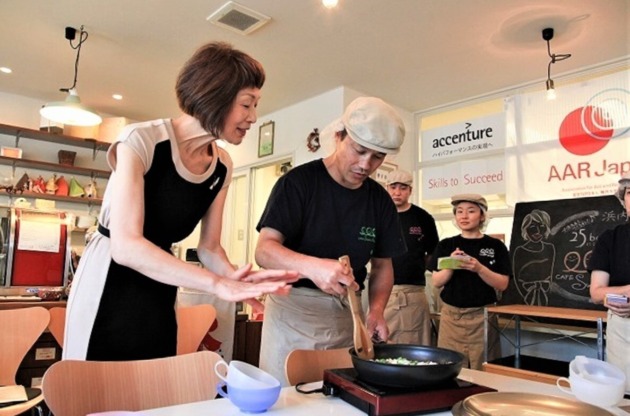 心を込めた料理は人を幸せにします 浜内 千波さん （料理研究家） | 特別インタビュー | AAR Japan［難民を助ける会］：日本生まれの国際NGO