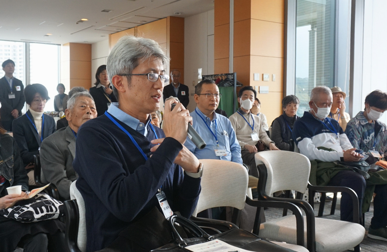 質疑応答の様子