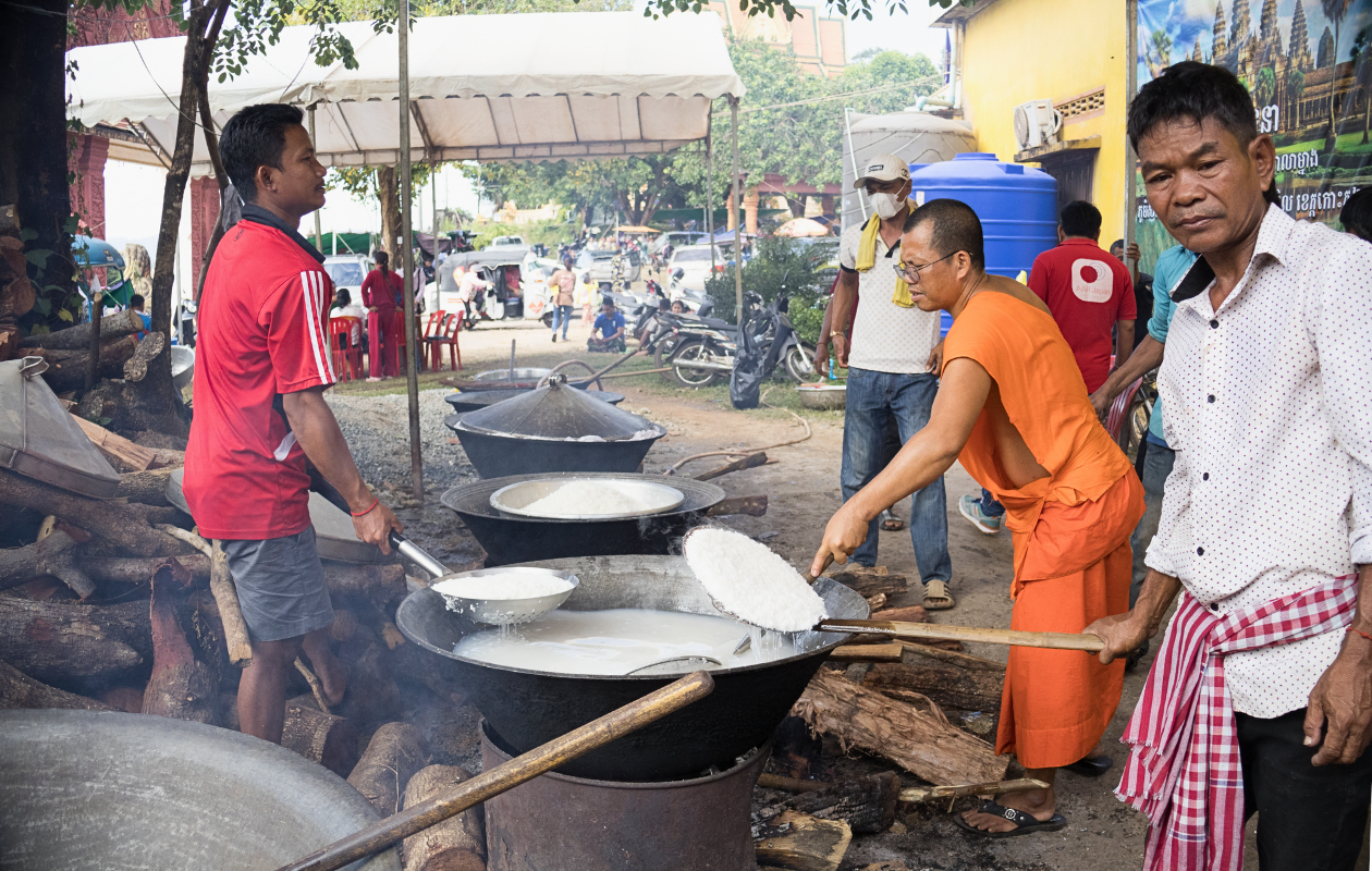 炊き出しの様子