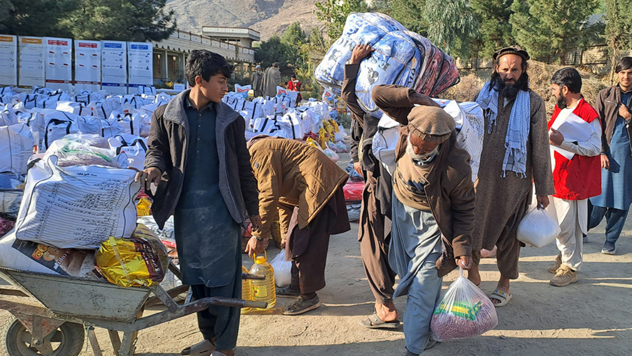 物資配付の様子