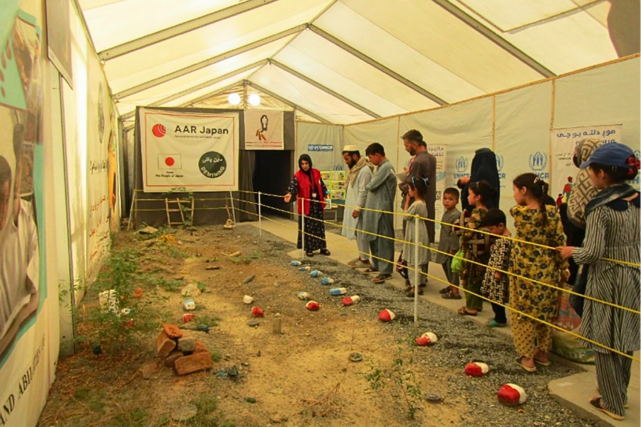 地雷回避研修の様子